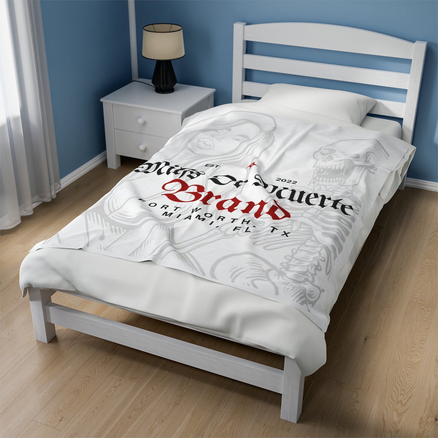 Velveteen Plush Blanket Milfs Or Muerte Logo