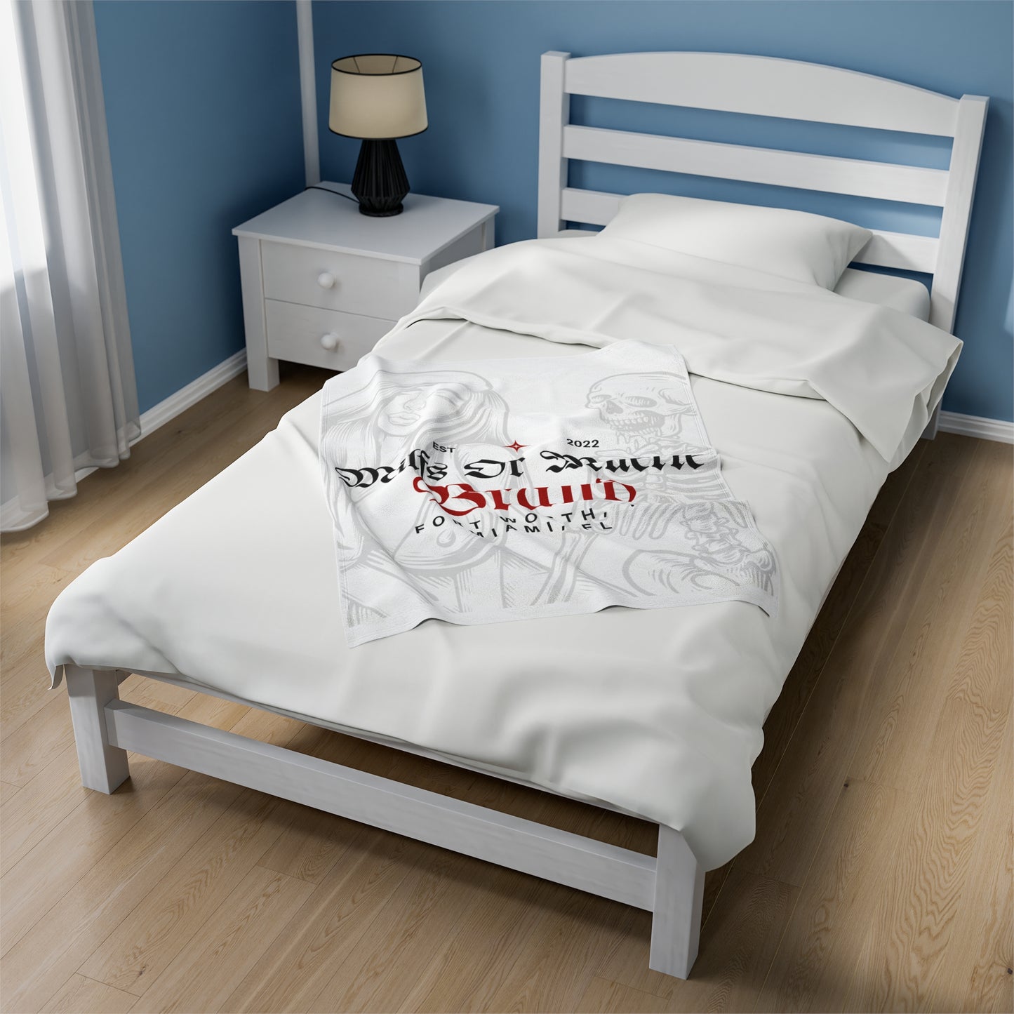 Velveteen Plush Blanket Milfs Or Muerte Logo